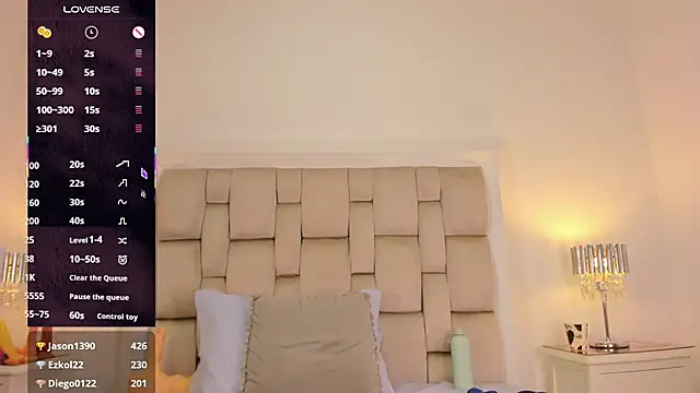 frehia_dimou Chat XXX live