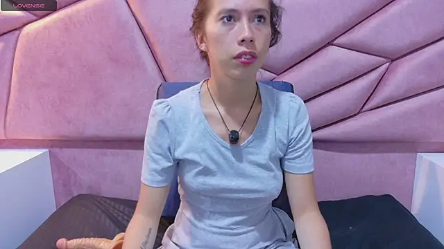 kimberlypink_ Chat XXX in diretta