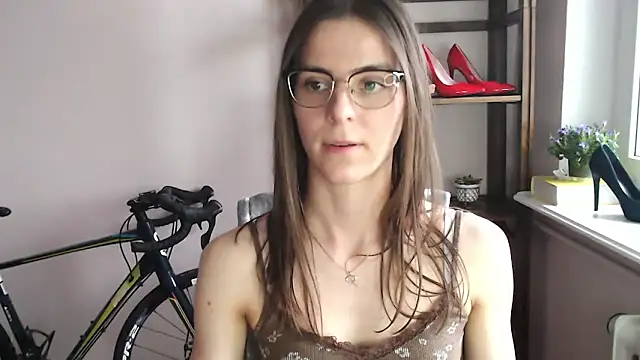 XXX chat uživo modela love_megi