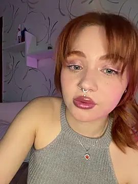 LunaMillie Show Webcam