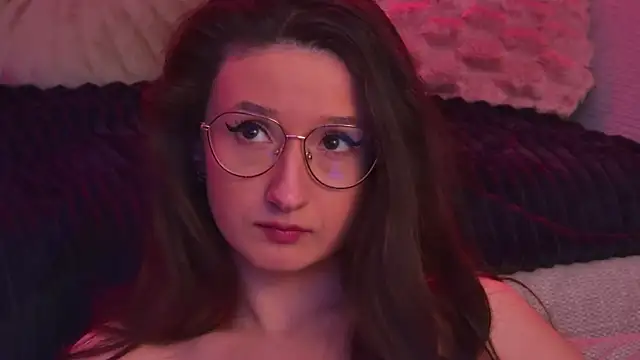 TheaMalekooのウェブカメラショー