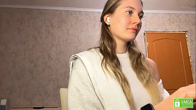 Jolievic Adlı Modelin Web Kamerası Şovu