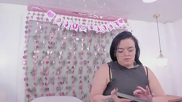 Chat XXX ao vivo de anette_cooper