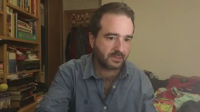 curiosillo83 网络视讯表演