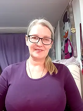 Chatroom XXX en direct de irinamaux