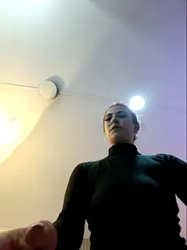 TaniaBlaze: απευθείας συνομιλία ΧΧΧ