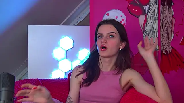 Chatroom XXX en direct de BellaBriggs