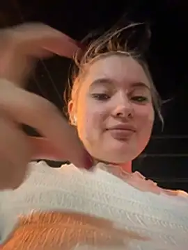 VineraSweet Chat XXX live