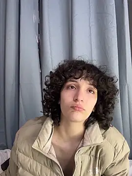 TeensNews18: απευθείας συνομιλία ΧΧΧ