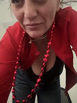 XXX chat uživo modela TheSweetestFknSlut