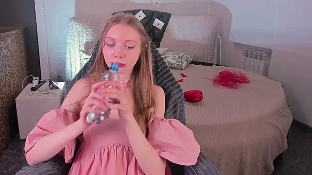 lada2k4 现场XXX聊天