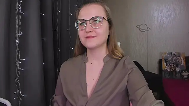 Chat +18 de MissBrightShine ao vivo