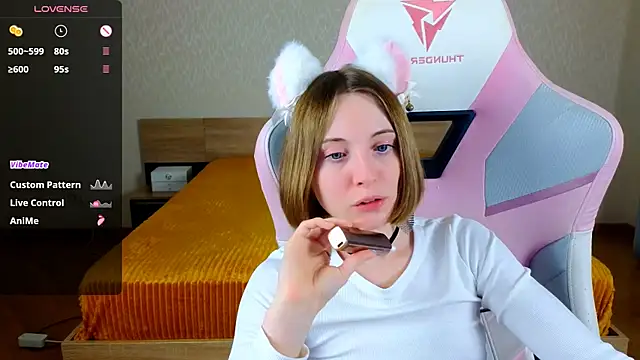 Cowell_Adelina Chat XXX live