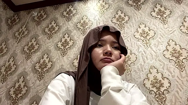 Katepleaurxo Chat XXX in diretta