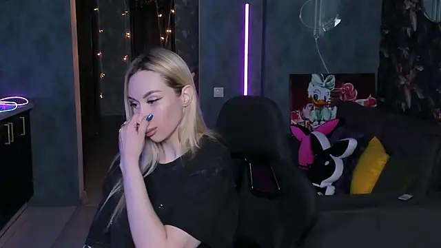 Chatroom XXX en direct de Blckmirrorr