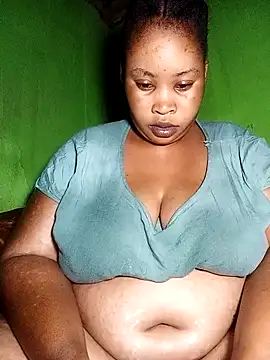 OCEANSQUITERXXX: διαδικτυακό σόου στην κάμερα