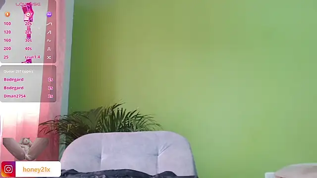 Rouse_hot_ Live XXX Chat