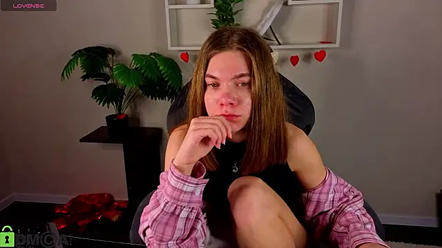 Adele_Sunny Chat XXX in diretta