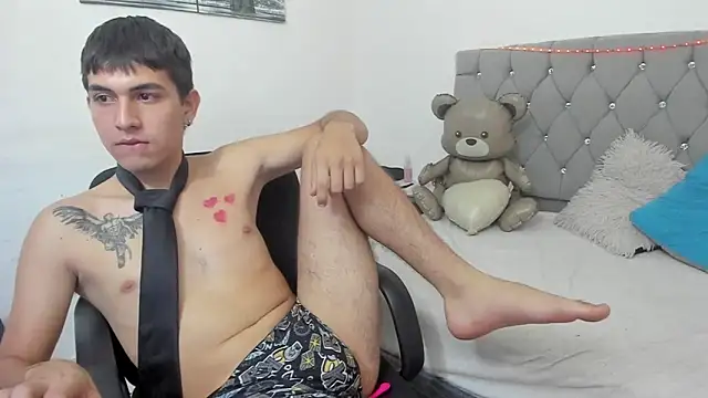 _1DERECK Show in webcam