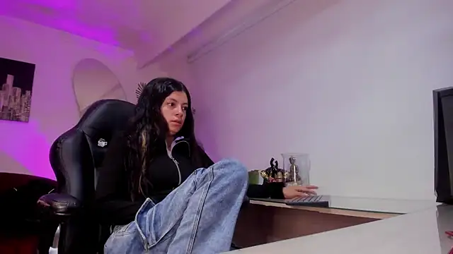 Chat XXX en directo de Meghan320