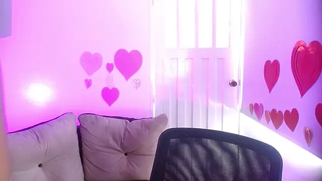 Chat +18 de milfrousse ao vivo