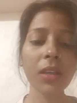 Nilu_XXX Chat XXX live