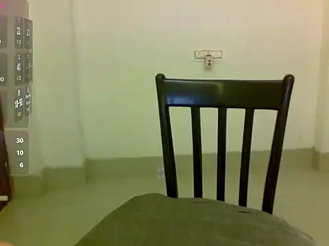 Chat +18 de Teekhi_mirchii ao vivo