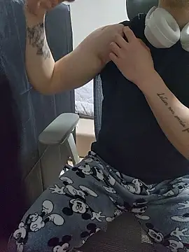 GGoongdi 在線直播表演