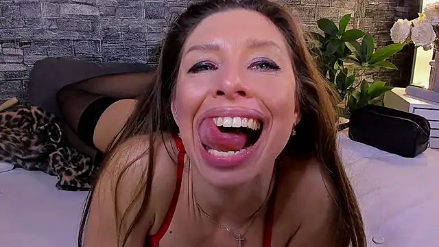 Show modela JennyPisik na web-kameri