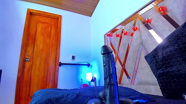 Katy_ortiiz Adlı Modelin Canlı XXX Sohbeti