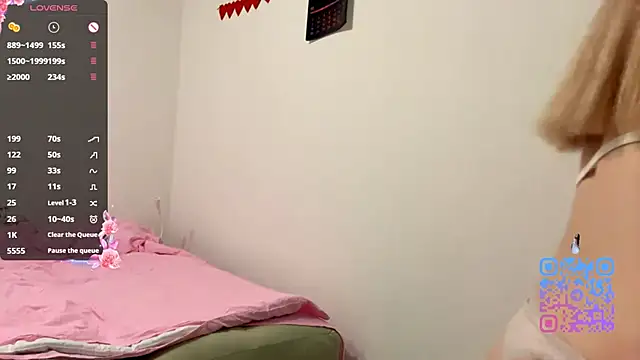 GilySuper – Live XXX-chat