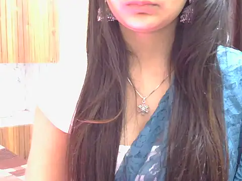 sweet_riyaaa – Kamerová šou