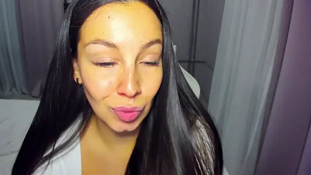 AvisFlowers Chat XXX in diretta