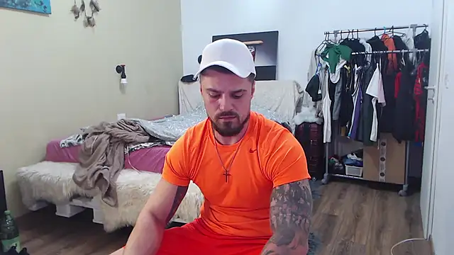 Tiberius_hunk: απευθείας συνομιλία ΧΧΧ