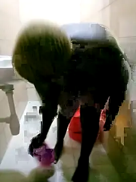 laviedavi: онлайн-секс-чат