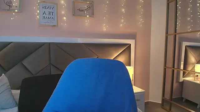 Chatroom XXX en direct de lilly_rohan