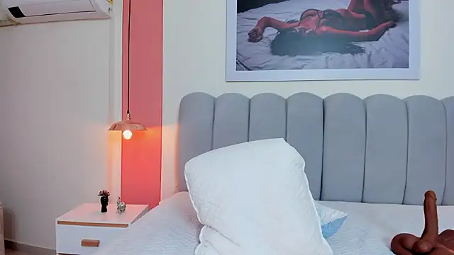 Sembang XXX Secara Langsung EmmaBoyd