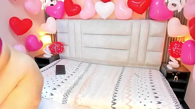 EYMI_TOMSOM 라이브 XXX 채팅