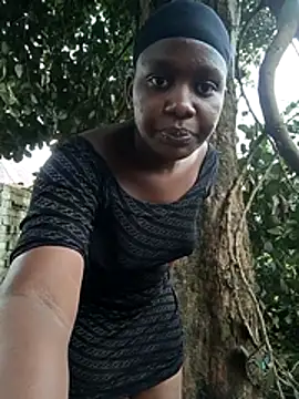 Too_fresh Show in webcam