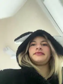 Živý XXX chat AtheneaRossi