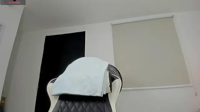 แชท XXX สดของ yulitza1025