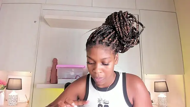 Chat XXX en directo de MaraBaker