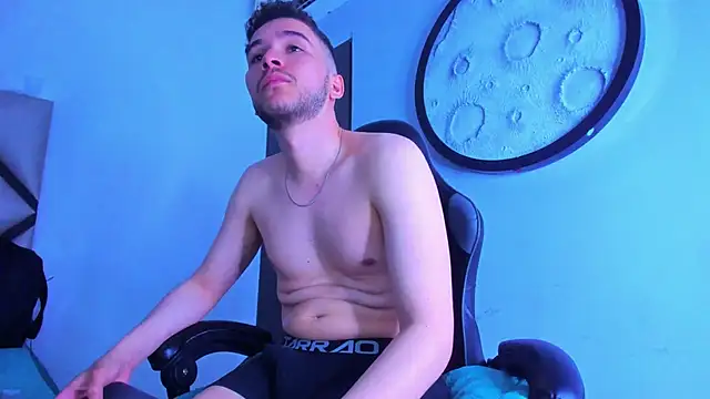 mike_257: онлайн-секс-чат