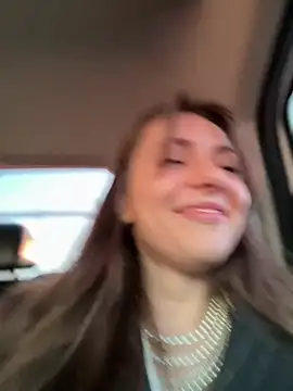 แชท XXX สดของ MariiD