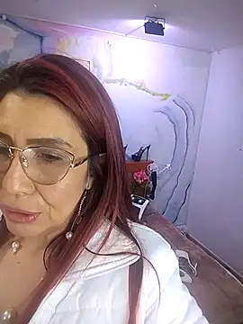 Czat XXX na żywo – Perla_Franco