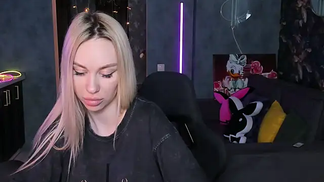 Blckmirrorr – Live XXX-chat