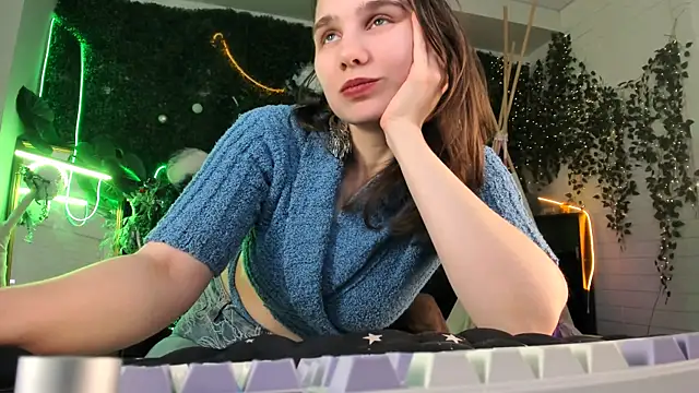 Chatroom XXX en direct de TessaMill