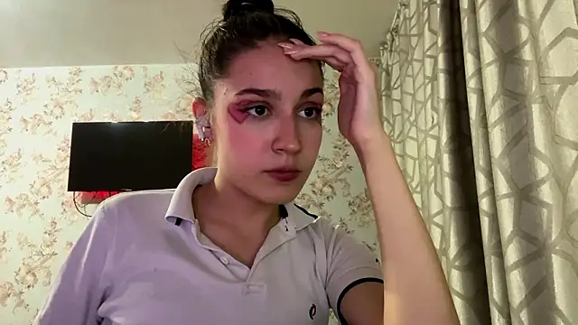 PagedLard Adlı Modelin Canlı XXX Sohbeti