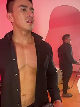 XXX chat uživo modela Chris_Clarck