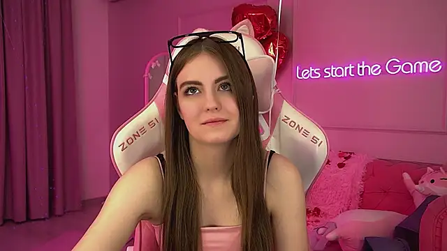 SofiaSarvain Live XXX-chat